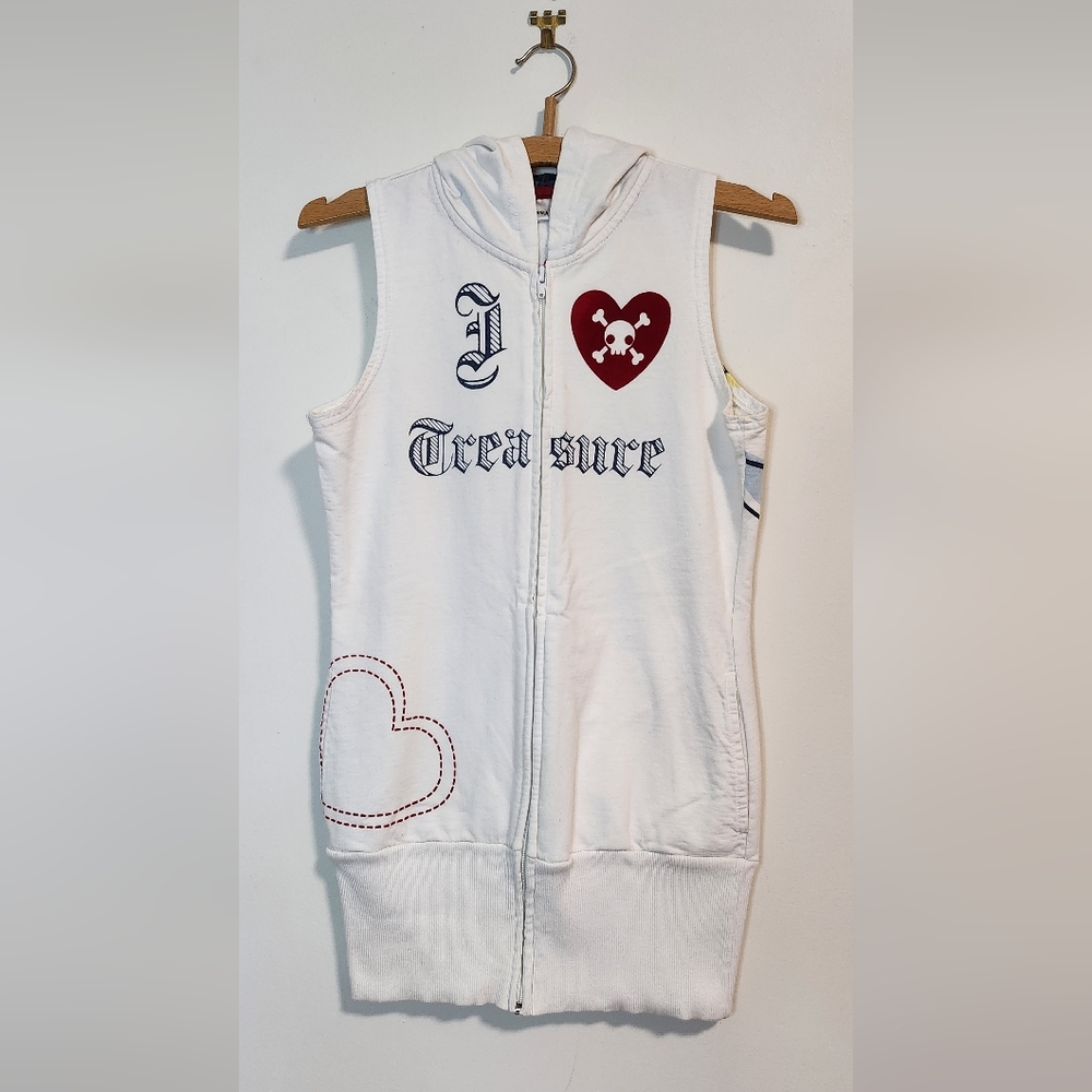 Disneyland Resorts Tinkerbell Treasure Sleeveless Hoodie